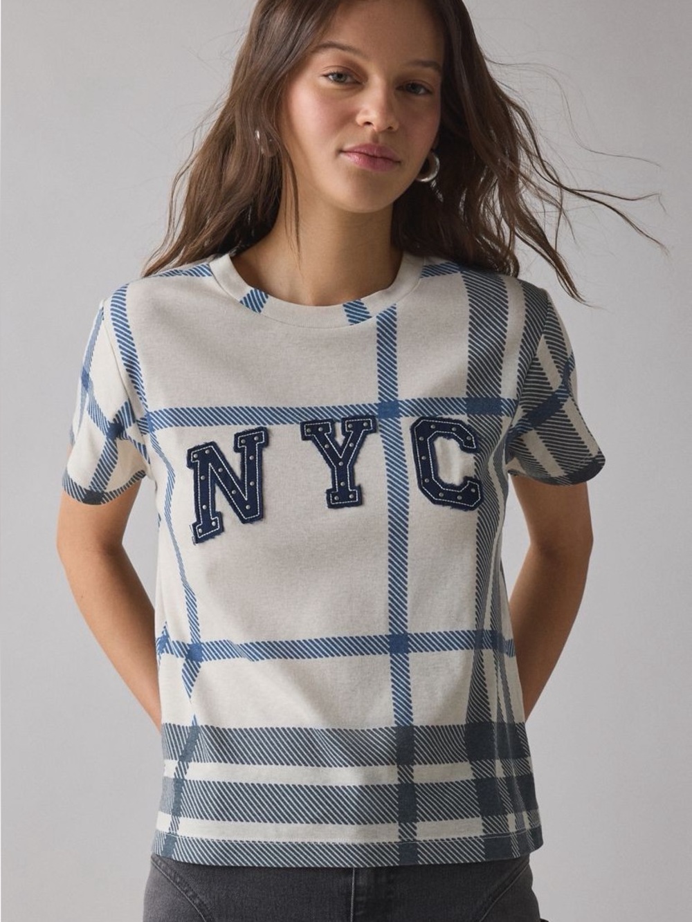 Urban Outfitters NYC Applique White Blue Plaid Short Sleeve Crewneck Boxy Tee